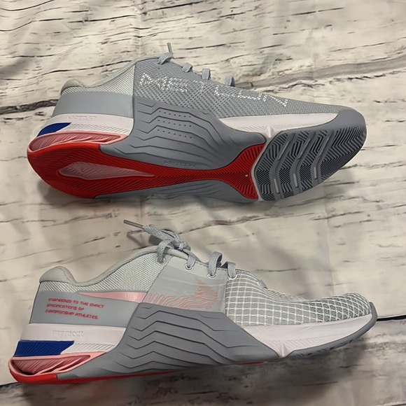 NWOT Nike Metcon - Picture 2 of 3